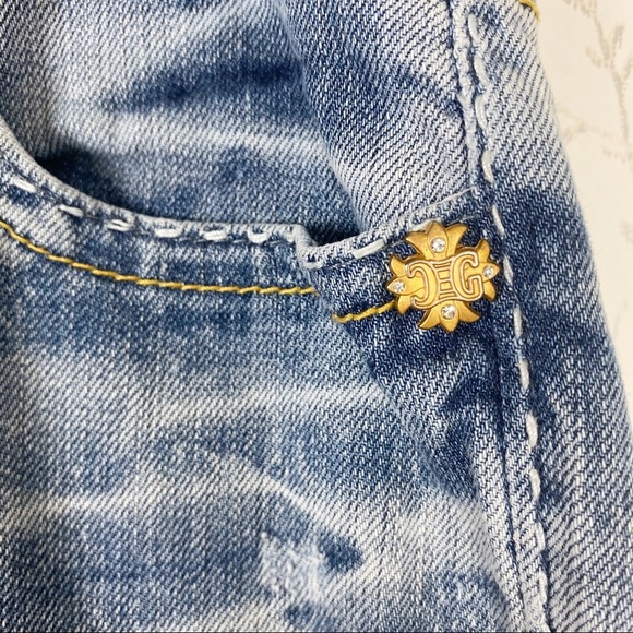 COOGI Vintage Light Wash Embroidered Pocket Distressed Straight Jeans 5/6 - Picture 5 of 15